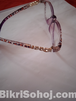 Eye glass with power (-1.5)